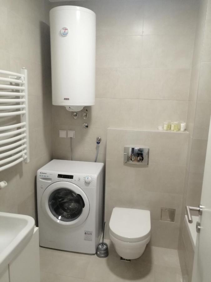 Fit Apartman Belgrado Exterior foto