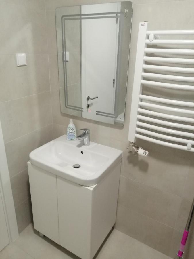 Fit Apartman Belgrado Exterior foto